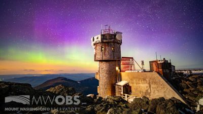 Northern Lights Illuminate Mount Washington in Breathtaking Display From Geomagnetic Storm