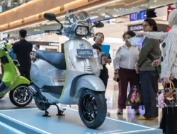 Otomotif Paling Dicintai: Vespa Sprint Tech Keyless, Honda Stylo, dan Trik Memanaskan Motor