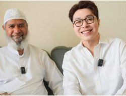 7 Gambar Richard Lee Bertemu Zakir Naik: Perjalanan Iman yang Menginspirasi