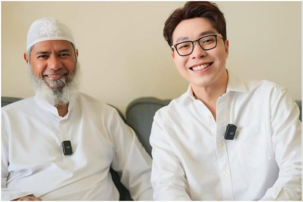 7 Gambar Richard Lee Bertemu Zakir Naik: Perjalanan Iman yang Menginspirasi
