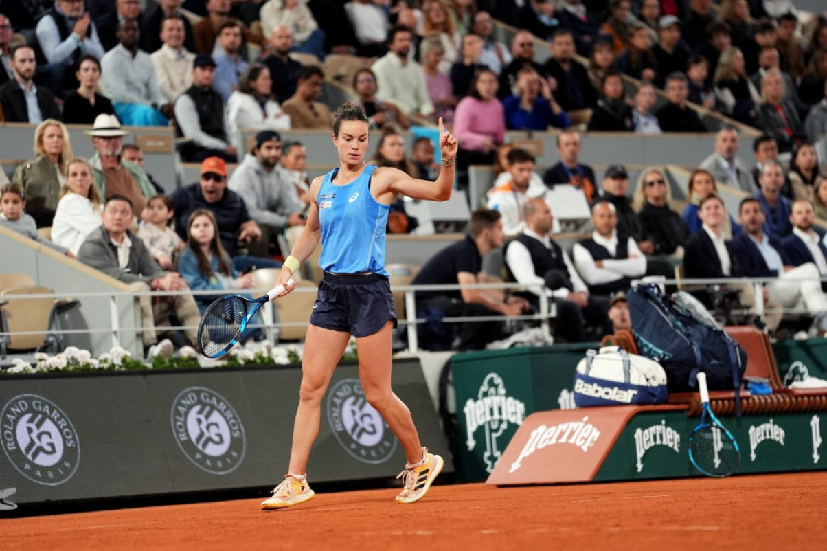 Roland Garros 2025: Novak Djokovic Mengagumkan, Namun Lois Boisson Lebih Spektakuler