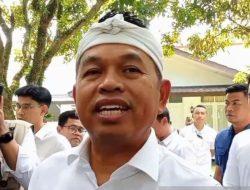 Gubernur Dedi Mulyadi: Warga Jawa Barat Hanya Bisa Beli Jajan Rp 10 Ribu Sehari