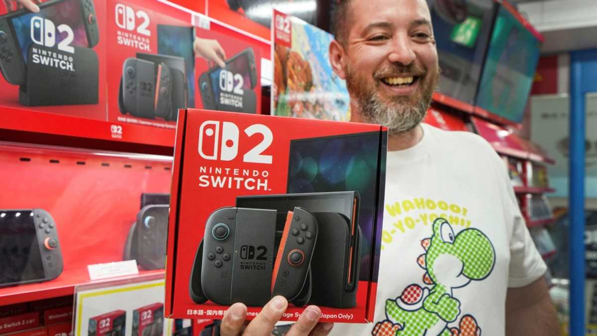 Nintendo Hits Record Sales: 3.5M Switch 2 Consoles Snapped Up in First Four Days