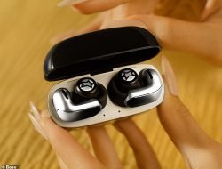 Bose × LISA Ultra Open Earbuds Review: Unmatched Comfort Redefines Wearability Bose × LISA Ultra Open Earbuds Review: Unmatched Comfort Redefines Wearability