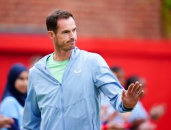 Emma Raducanu Hails Andy Murray as an Inspiration at Historic Court Renaming Emma Raducanu Hails Andy Murray as an Inspiration at Historic Court Renaming