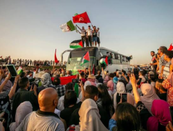 Mesir Memulai Deportasi Peserta Konvoi Darat ke Gaza Mesir Memulai Deportasi Peserta Konvoi Darat ke Gaza