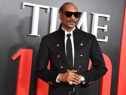 Snoop Dogg Mourns the Loss of a Dear Family Member Snoop Dogg Mourns the Loss of a Dear Family Member