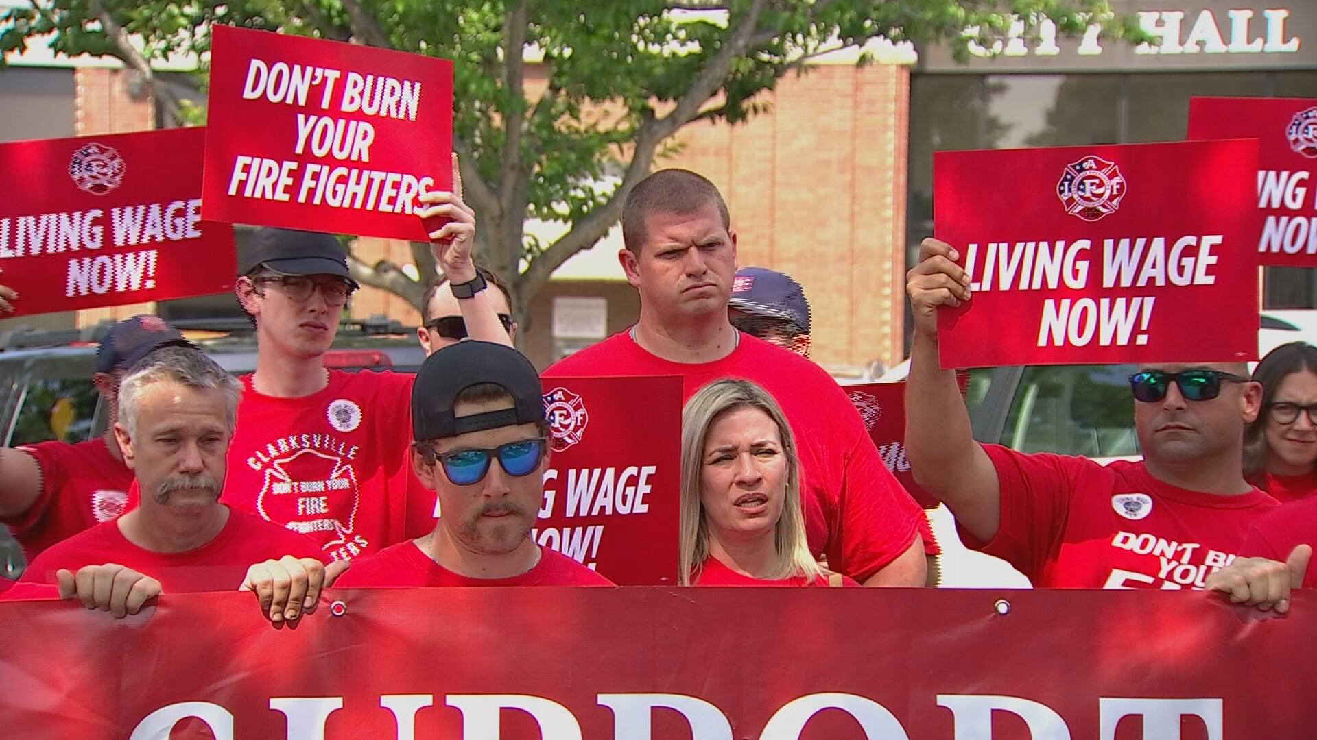 Clarksville Firefighters Urge Higher Pay as City Council Prepares Budget