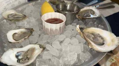 Cheeky’s St. Pete: Where Seafood and Cocktails Make a Splash