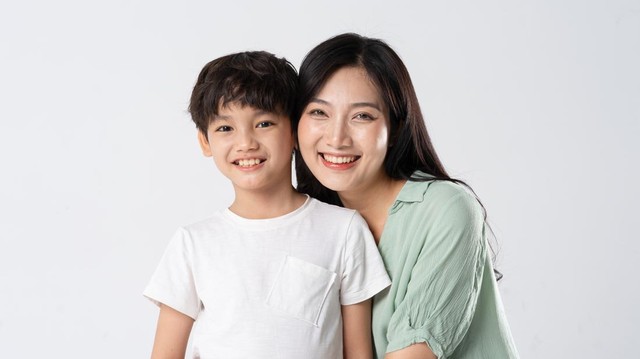 7 Ciri Fisik Anak yang Diwarisi dari Orang Tua