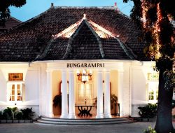 Bunga Rampai: Transformasi Menakjubkan – Bangunan Berusia 100 Tahun Jadi Restoran Hits