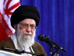 Iran Threatens ‘All-Out War’ if U.S. Intervenes Iran Threatens ‘All-Out War’ if U.S. Intervenes
