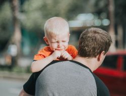 Saying kids should be ‘well-behaved’ makes you ‘authoritarian,’ U. Mass scholars say Saying kids should be ‘well-behaved’ makes you ‘authoritarian,’ U. Mass scholars say