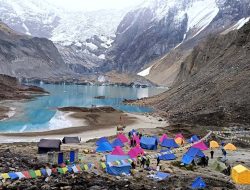 Discovering New Paths on the Historic Annapurna I Trail: An International Edition Discovering New Paths on the Historic Annapurna I Trail: An International Edition