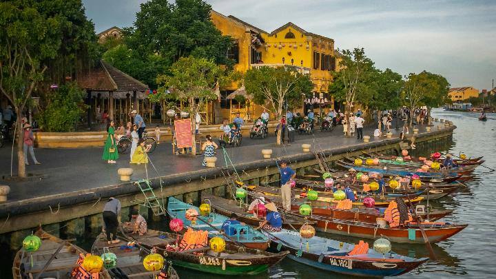 10 Tempat Wisata Terbaik di Vietnam Yang Wajib Dikunjungi