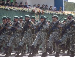 Iran Vows Retaliation Against U.S. Bases as Trump’s Middle East Team Scatters