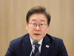 Lee Cracks Down on Anti-Pyongyang Leaflet Campaigns, Threatens Legal Action | International Edition (English)