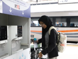 39 Stasiun Kereta Dilengkapi Water Station, Traveler Bisa Isi Tumbler Secara Gratis 39 Stasiun Kereta Dilengkapi Water Station, Traveler Bisa Isi Tumbler Secara Gratis