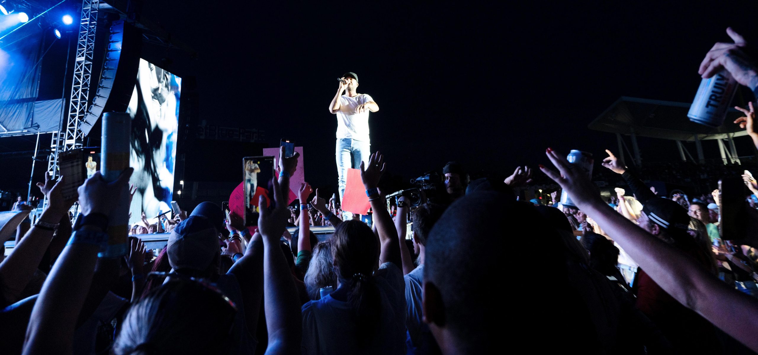 Luke Bryan Rocks Fenway South: The Hot New Concert Venue in Fort Myers, FL!