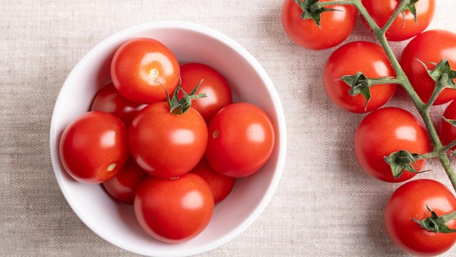 Cara Efektif Menurunkan Berat Badan dengan Diet Tomat