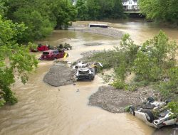 Locals Stunned by Devastating Flash Flooding: Community Reacts to Massive Destruction