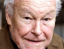 Timothy West’s Last Gift: Revealed in His Will After His Death at 90 Timothy West’s Last Gift: Revealed in His Will After His Death at 90