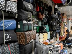 Vietnam Cracks Down on Fakes as Hanoi Faces US Tariffs Vietnam Cracks Down on Fakes as Hanoi Faces US Tariffs