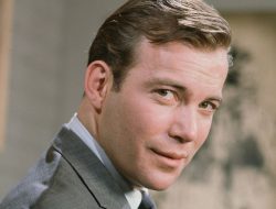 William Shatner’s Four Turbulent Marriages and His Unexpected Current Love at 94 William Shatner’s Four Turbulent Marriages and His Unexpected Current Love at 94