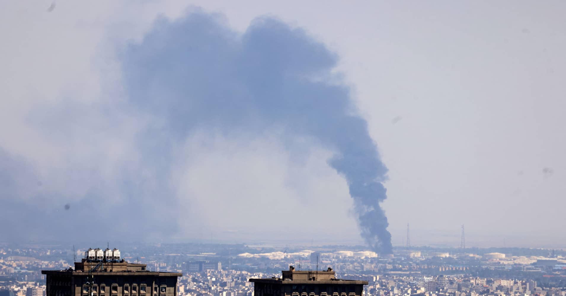 Oil Analysts Stumped by Israel-Iran Conflict: “Beats Me”