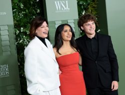 Salma Hayek and Linda Evangelista: Mastering Co-Parenting in Blended Families Salma Hayek and Linda Evangelista: Mastering Co-Parenting in Blended Families