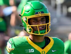 Oregon Ducks’ Dante Moore Shares Touching Video After Donating ,000 To High School
