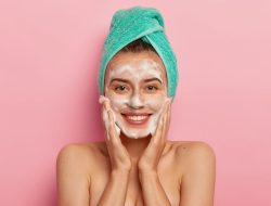 4 Langkah Mudah Double Cleansing untuk Kulit Cerah dan Bersih maksimal