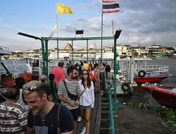 Thailand’s Tourism Faces Urgent Overhaul as Visitor Numbers Plunge Thailand’s Tourism Faces Urgent Overhaul as Visitor Numbers Plunge