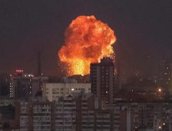 Russia’s Air Assault on Kyiv: At Least Four Dead and Dozens Injured Russia’s Air Assault on Kyiv: At Least Four Dead and Dozens Injured