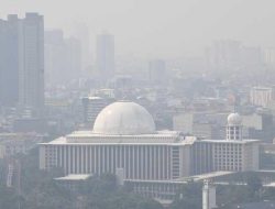 Kilas Balik Kemenangan Warga dalam Gugatan Pengadilan untuk Perbaikan Kualitas Udara Jakarta Kilas Balik Kemenangan Warga dalam Gugatan Pengadilan untuk Perbaikan Kualitas Udara Jakarta