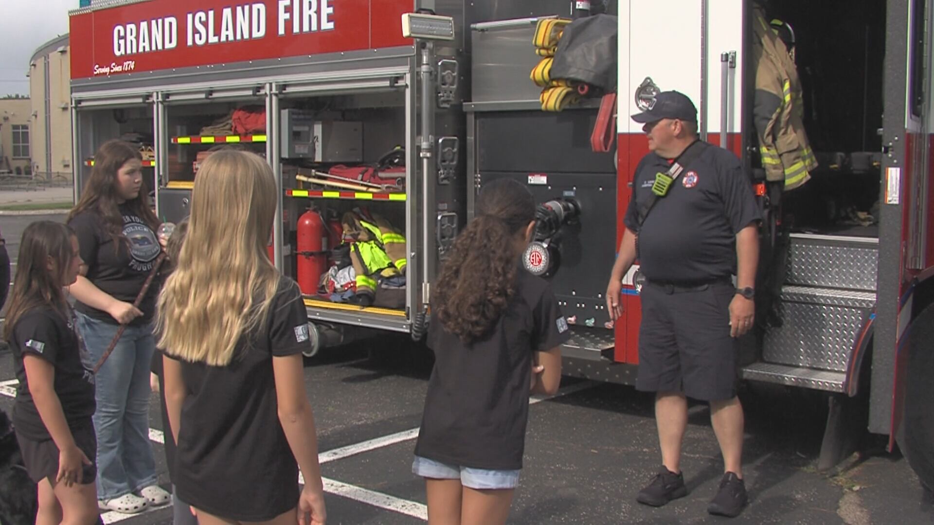 Grand Island Police Department Launches SRO Youth Summer Program: Get Ready for an Action-Packed Season!