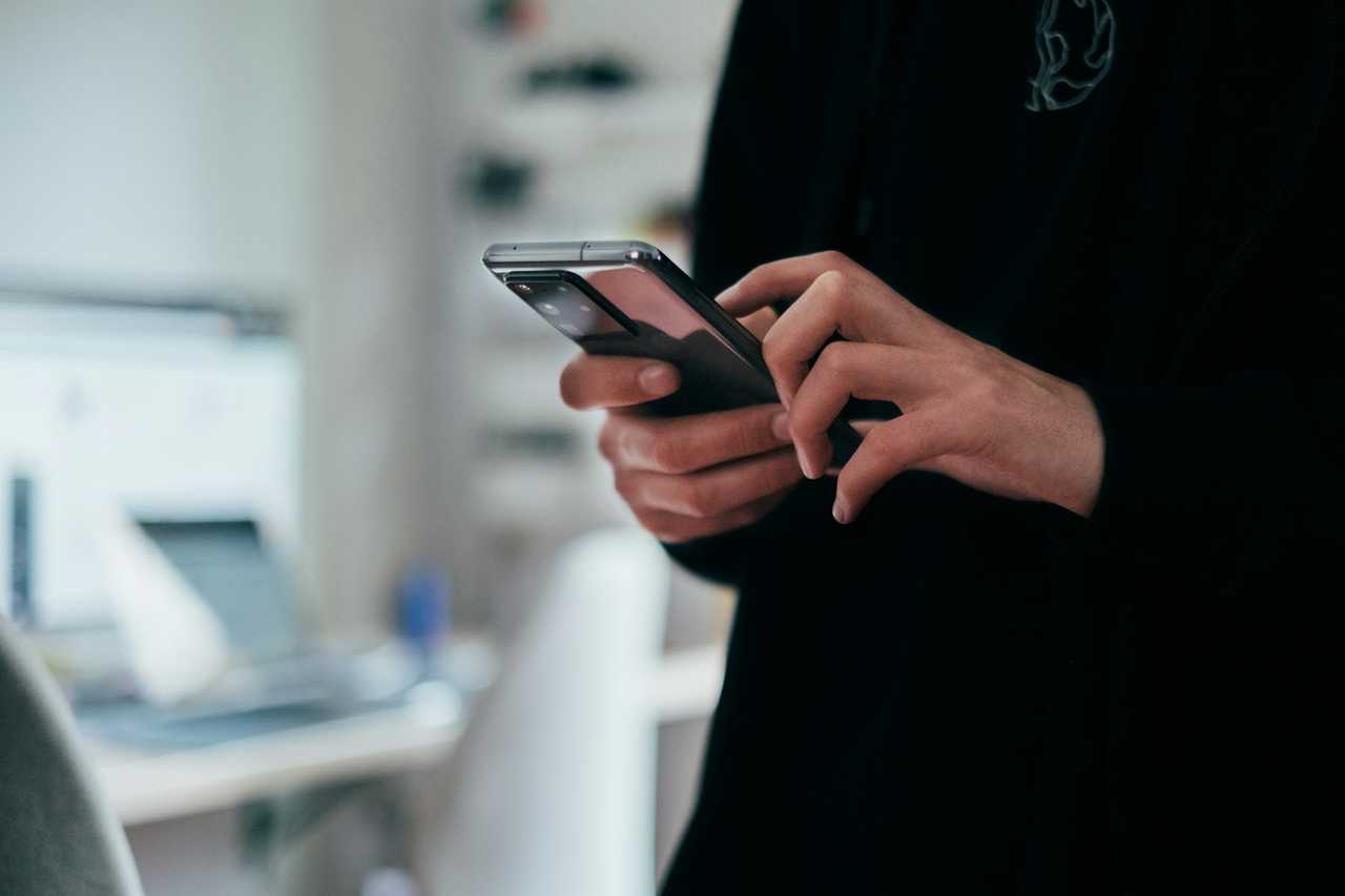 U.S. Residents Flooded by Robocalls in May: Top Scams Revealed