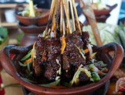 Tips Menyajikan Sate Kambing Lembut dan Tanpa Bau Prengus Tips Menyajikan Sate Kambing Lembut dan Tanpa Bau Prengus