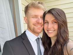 Tinder’s Height Hurdle: My 5’6″ Boyfriend Breaks the Mold