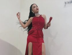 Anak Saya Belajar di Singapura, Denada Buka Rahasia Pilihan Ini