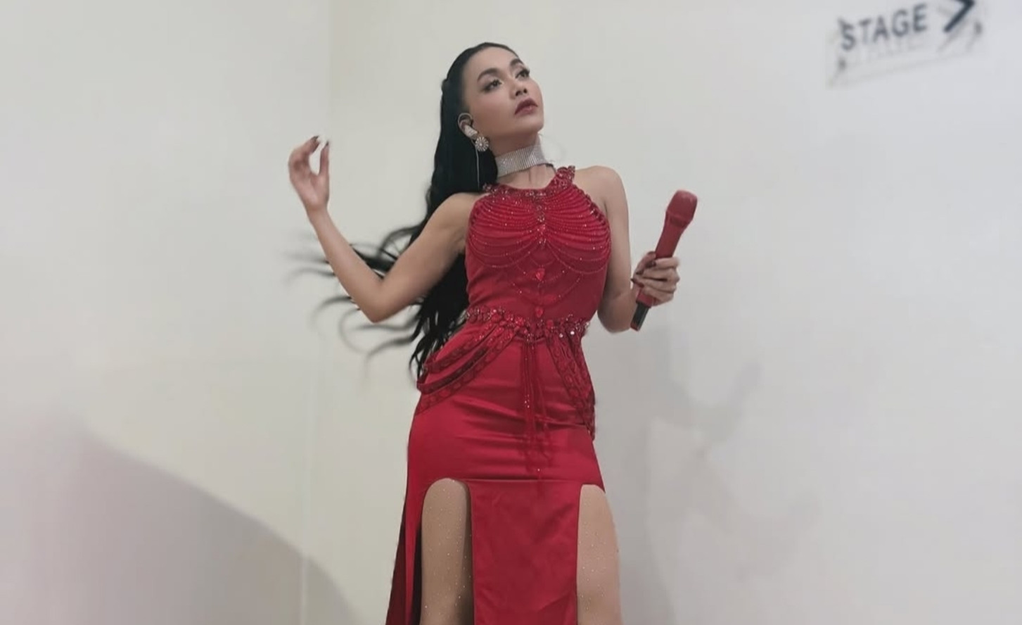 Anak Saya Belajar di Singapura, Denada Buka Rahasia Pilihan Ini