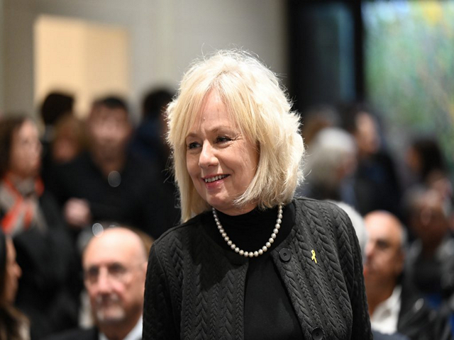 Israeli Cabinet Approves Controversial Move to Remove Attorney General