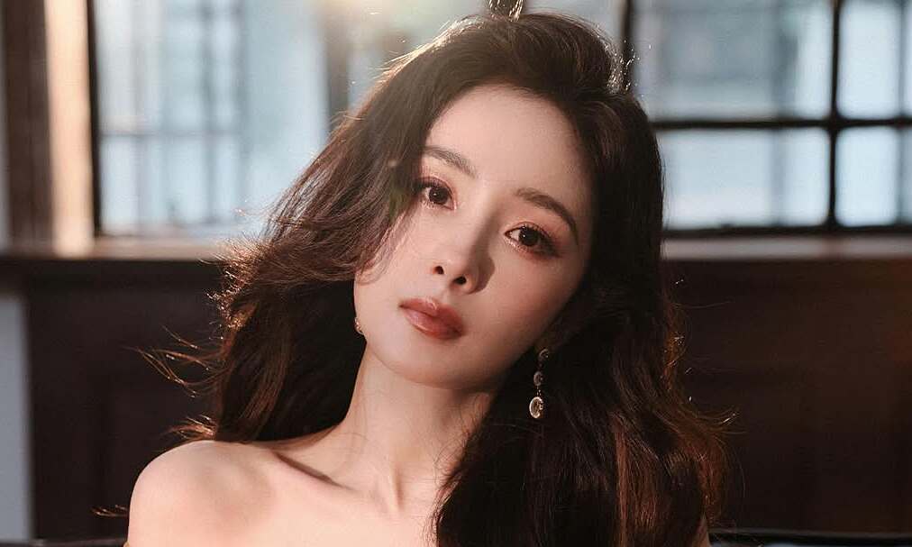Ex-Father-In-Law Blasts Yang Mi: Chinese Actress Accused of Neglecting 11-Year-Old Daughter