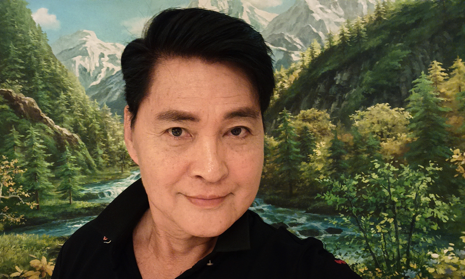 Hong Kong Actor Ku Kuan Chung and Wife Turn to Selling Chicken Feet in China