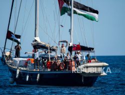 Madleen Kapal Gagal Sampai Gaza, Ditarik Paksa oleh Tentara Israel