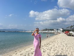 How to Look Polished Without Curves: My Go-To Style Tips