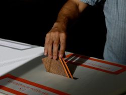 Italian Referendum Fails as Turnout Falls Short, Polling Agency Reports