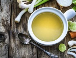 5 Resep Kaldu Ceker MPASI yang Mudah, Kaya Protein dan Kolagen untuk Si Kecil