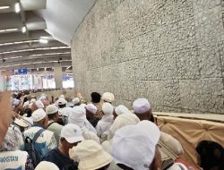 Timwas Haji DPR: Oknum Petugas Sibuk Urus Ibadah Sendiri, Abai Jemaah
