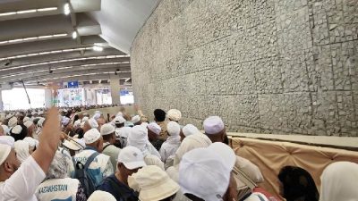 Timwas Haji DPR: Oknum Petugas Sibuk Urus Ibadah Sendiri, Abai Jemaah
